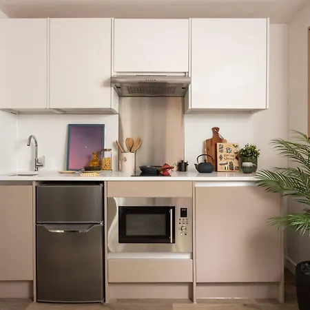 Appartement For Students Only Cathedral Park In The Heart Of