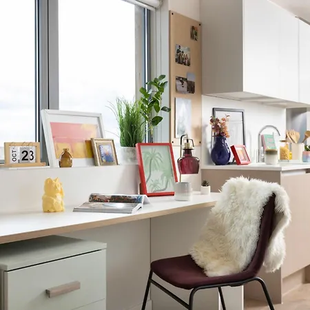 Appartement For Students Only Cathedral Park In The Heart Of Bristol